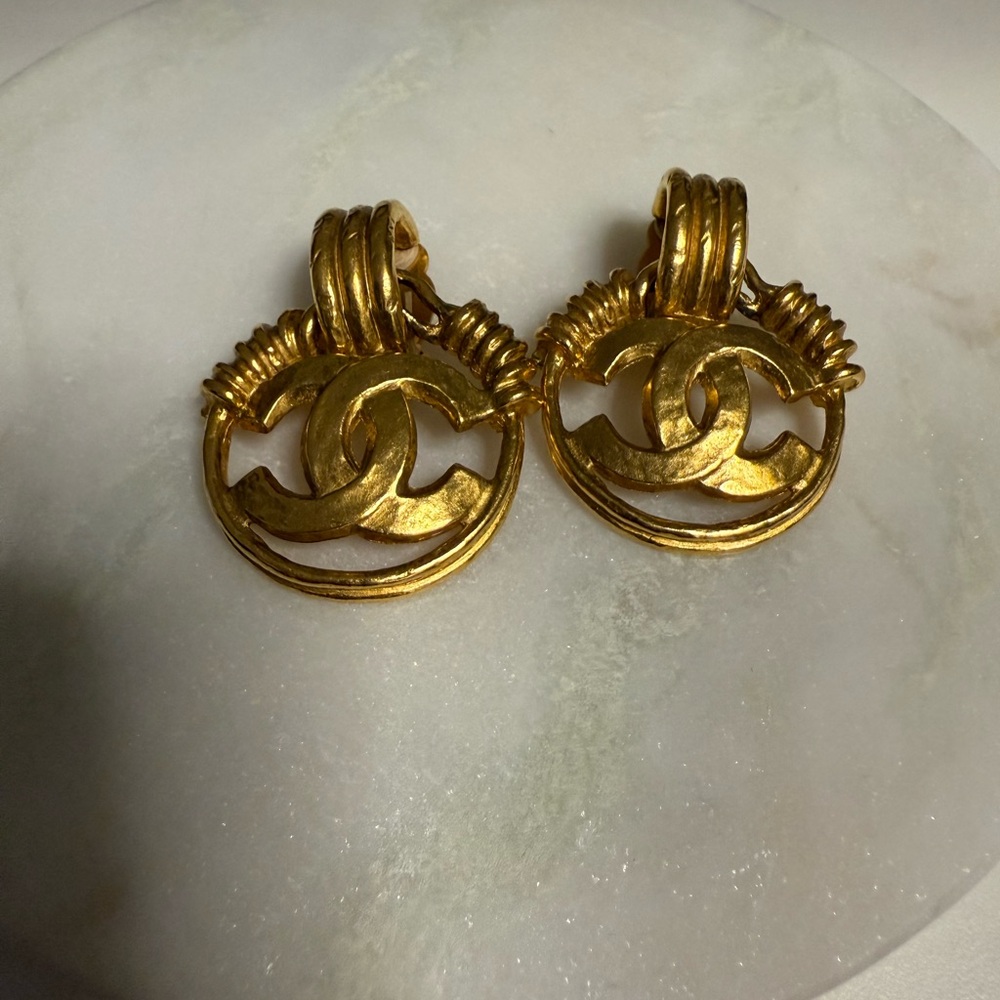 CHANEL Gold-Tone Dangle Door Knocker Earrings